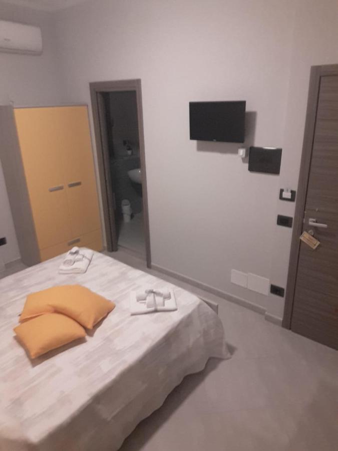 Affittacamere Borgata Marina Roseto Capo Spulico Eksteriør bilde
